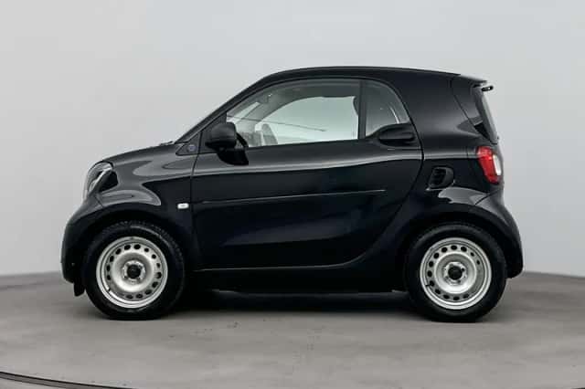 Smart Fortwo (2023) thumbnail 7