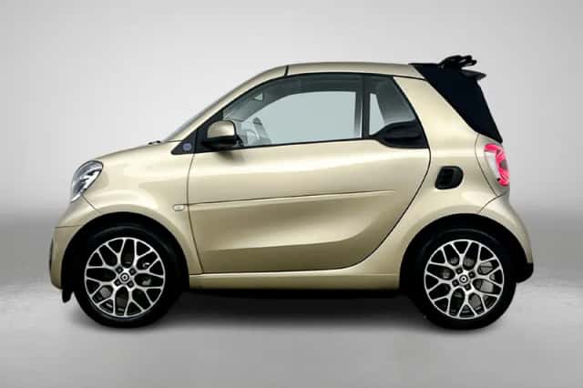 Smart Fortwo (2022) thumbnail 6