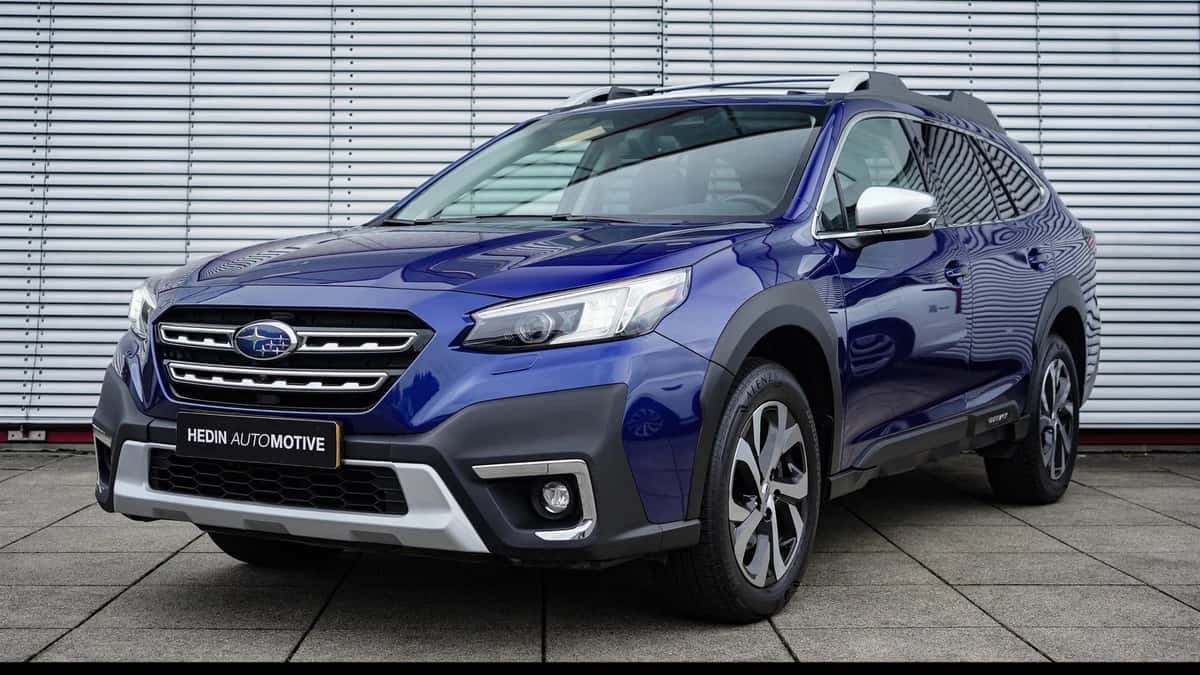 Subaru Outback (2023) — foto 1