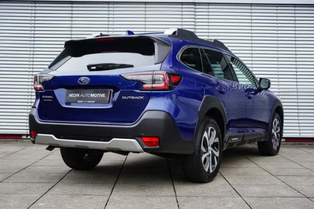 Subaru Outback (2023) thumbnail 2