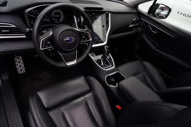 Subaru Outback (2023) thumbnail 23