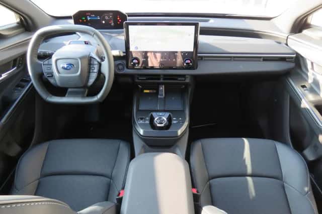 Subaru Solterra (2026) thumbnail 3
