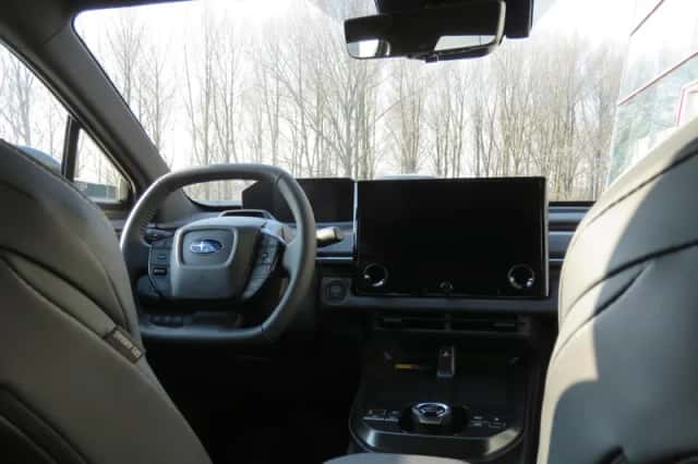 Subaru Solterra (2026) thumbnail 7
