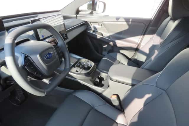 Subaru Solterra (2026) thumbnail 8