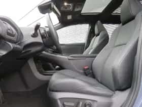 Subaru Solterra (2023) thumbnail 19
