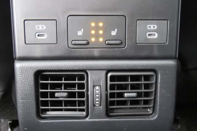 Subaru Solterra (2023) thumbnail 23