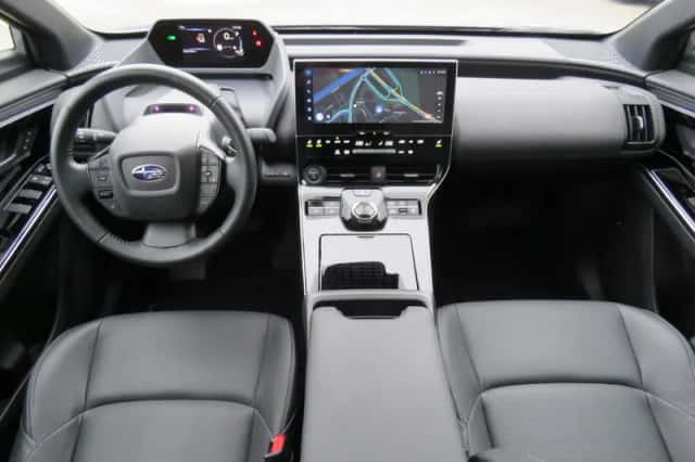 Subaru Solterra (2023) thumbnail 5