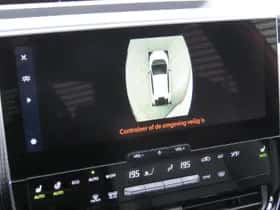 Subaru Solterra (2023) thumbnail 27