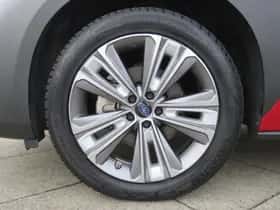 Subaru Solterra (2023) thumbnail 5