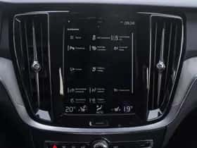 Volvo S60 (2022) thumbnail 24