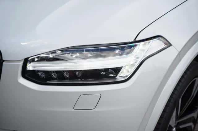 Volvo XC90 (2024) thumbnail 4