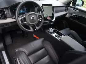 Volvo XC90 (2025) thumbnail 12