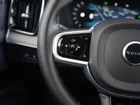 Volvo XC90 (2025) thumbnail 19