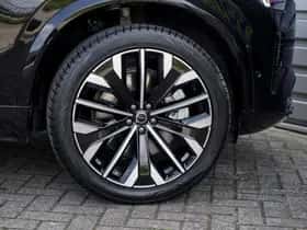 Volvo XC90 (2025) thumbnail 7