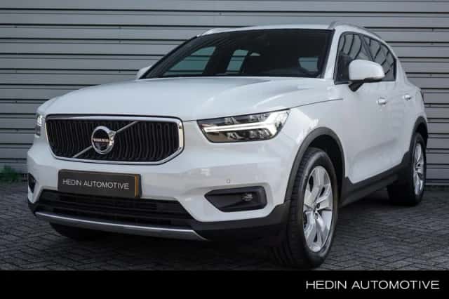 Volvo XC40 (2020) thumbnail 1