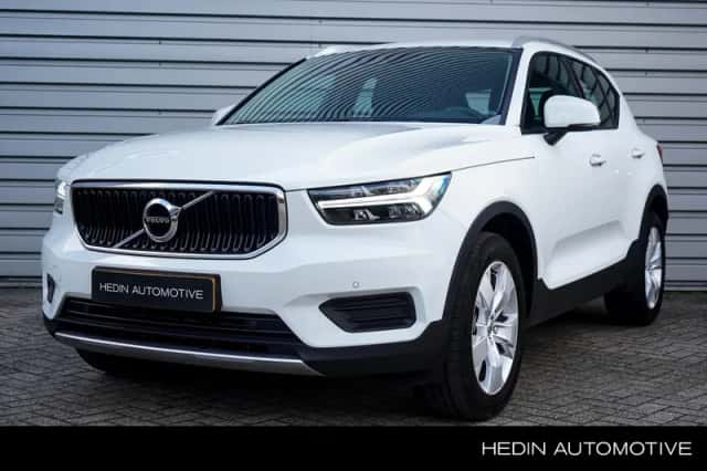 Volvo XC40 (2022) thumbnail 1
