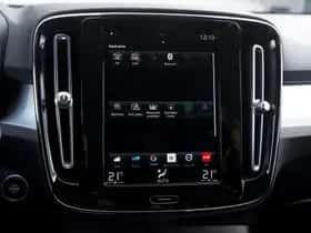 Volvo XC40 (2022) thumbnail 25