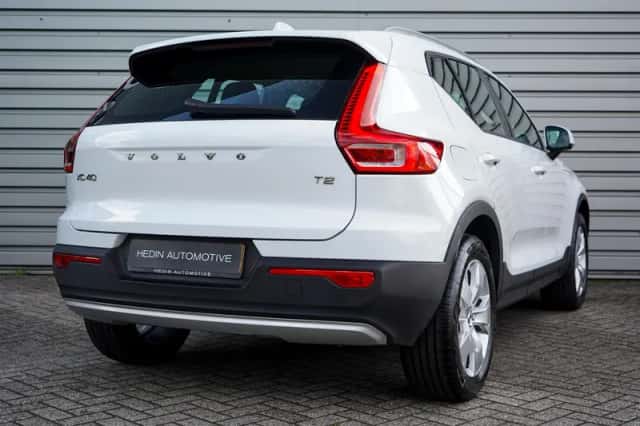 Volvo XC40 (2022) thumbnail 6