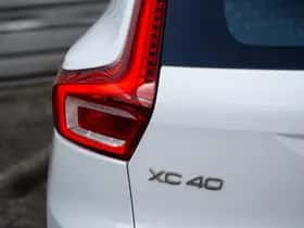 Volvo XC40 (2022) thumbnail 8