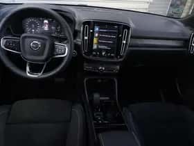 Volvo XC40 (2022) thumbnail 13