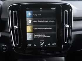 Volvo XC40 (2022) thumbnail 21