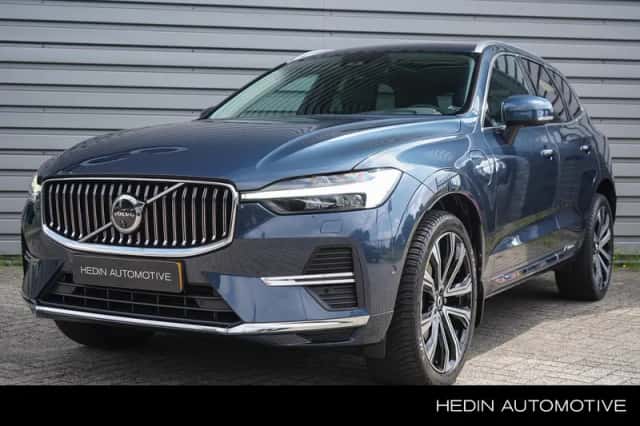 Volvo XC60 (2024) thumbnail 1