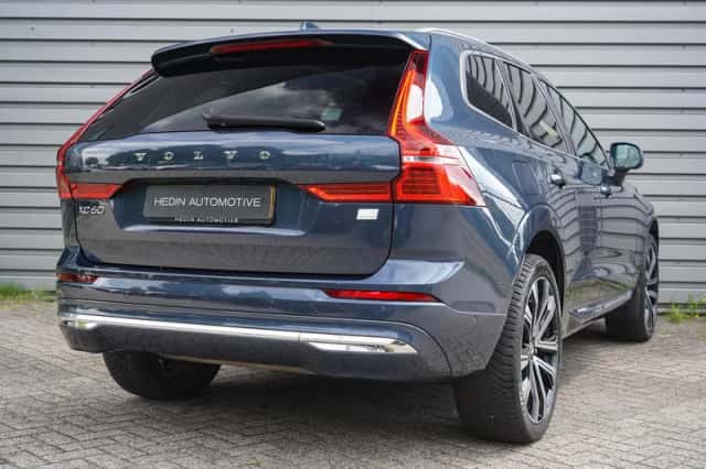 Volvo XC60 (2024) thumbnail 6