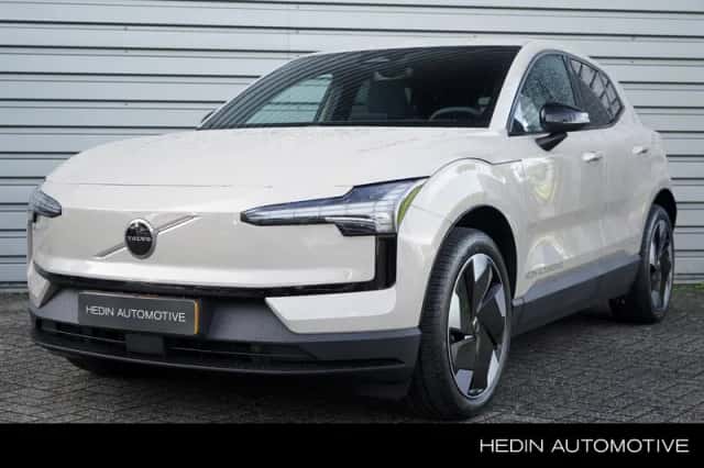 Volvo EX30 (2026) thumbnail 1