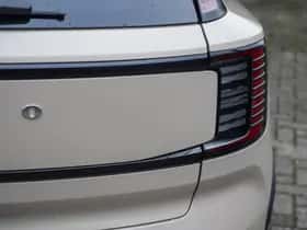 Volvo EX30 (2025) thumbnail 9