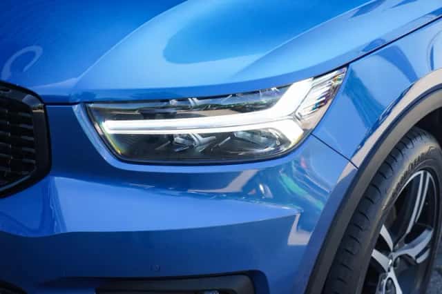 Volvo XC40 (2021) thumbnail 4