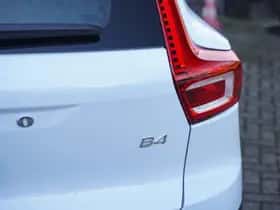 Volvo XC40 (2025) thumbnail 9