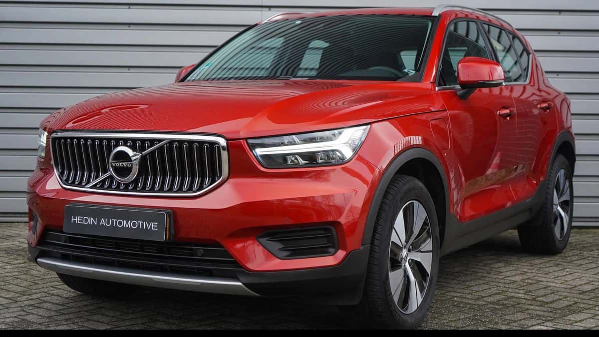 Volvo XC40 (2022) — foto 1