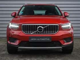 Volvo XC40 (2022) thumbnail 2