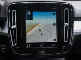 Volvo XC40 (2022) thumbnail 22