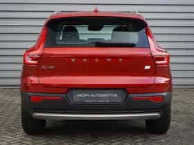 Volvo XC40 (2022) thumbnail 5