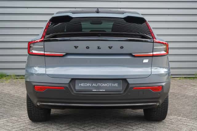 Volvo C40 (2023) thumbnail 5