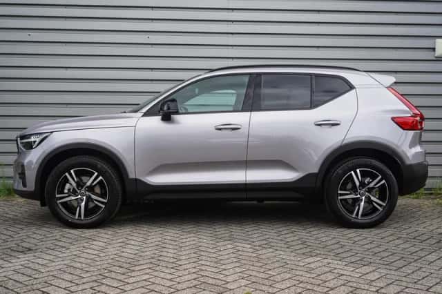 Volvo XC40 (2026) thumbnail 3