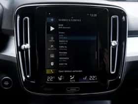 Volvo XC40 (2021) thumbnail 22