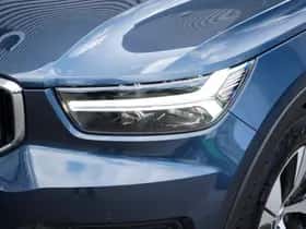 Volvo XC40 (2021) thumbnail 4