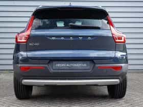 Volvo XC40 (2021) thumbnail 5