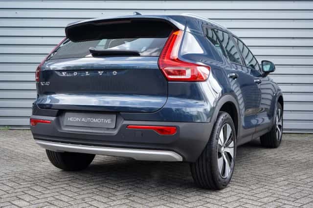 Volvo XC40 (2021) thumbnail 6
