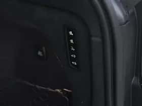 Volvo EX90 (2025) thumbnail 12