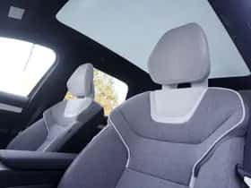 Volvo EX90 (2025) thumbnail 18