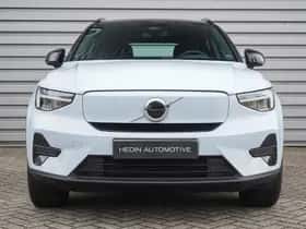 Volvo XC40 (2024) thumbnail 2