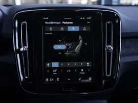 Volvo XC40 (2024) thumbnail 23