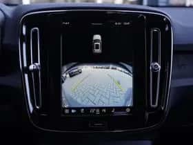 Volvo XC40 (2024) thumbnail 25
