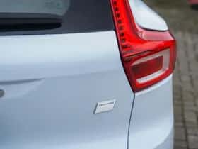 Volvo XC40 (2024) thumbnail 9