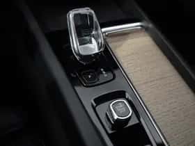 Volvo XC60 (2025) thumbnail 27
