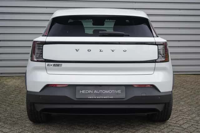 Volvo EX30 (2026) thumbnail 5