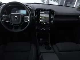 Volvo EX40 (2025) thumbnail 11